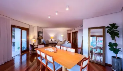Apartamento com 4 dormitórios à venda, 278 m² por R$ 2.790.000,00 - Moinhos de Vento - Porto Alegre/RS