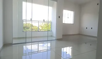 Linda casa tipo sobrado