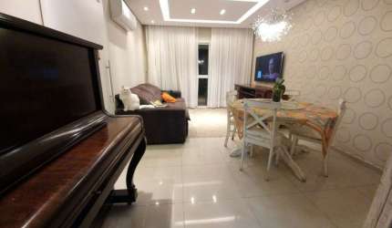 Apartamento com 3 dormitórios à venda, 90 m² por R$ 850.000,00 - Gonzaga - Santos/SP