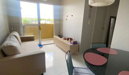 Apartamento 2 quartos com suíte e varanda na Serraria – Localização prática e ótima estrutura por R$ 230 mil