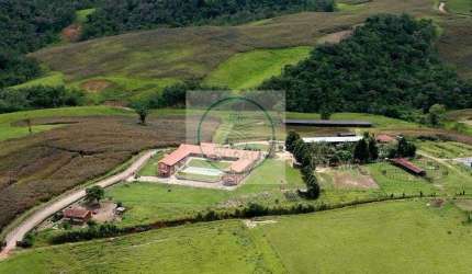 Fazenda Dupla Aptidão com 50 Alqueires em  São Miguel Arcanjo - SP