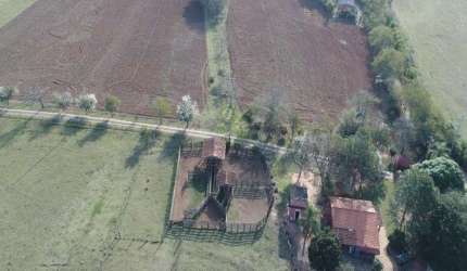 FAZENDA MONTADA COM 66 ALQUEIRES NA REGIÃO DE SOROCABA-SP