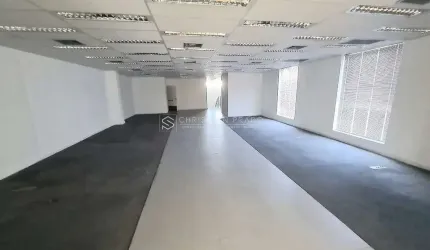 Prédio Comercial para Alugar Bairro do Socorro Avenida de Grande Fluxo 867 m²