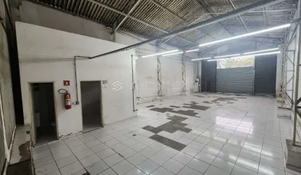 Galpão para Locação 200 m com Acesso para Caminhos Próximo ao Centro Comercial da Cidade Dutra