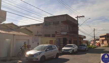 Casa Sobreposta em Belvedere, Ribeirão das Neves/MG
