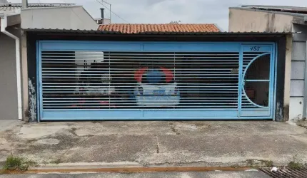 CASA Á VENDA 4 DORMITÓRIOS