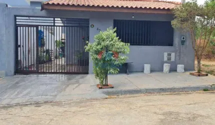 Casa à venda, 2 quartos, 3 vagas, jardim do Lago-Cardeal-Elias Fausto - Elias Fausto/SP