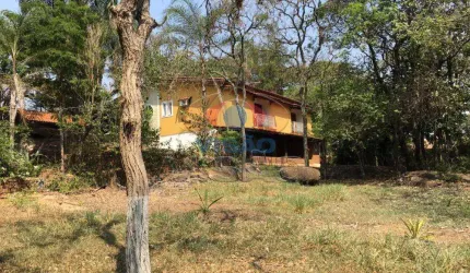 Chácara em condomínio à venda, 8 quartos, 2 suítes, 3 vagas, Vale das Laranjeiras - Indaiatuba/SP