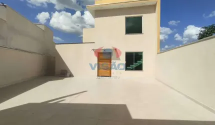 Sobrado à venda no Residencial Nova Veneza – Conforto e Elegância