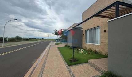 Casa em condomínio para aluguel, 4 quartos, 2 suítes, Jardim Residencial Dona Lucilla - Indaiatuba/SP