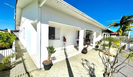 Casa à venda, 150 m² por R$ 650.000,00 - Erechim - Balneário Arroio do Silva/SC