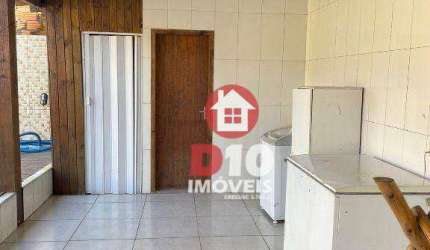 Casa com 2 dormitórios e Piscina à venda, 57 m² por R$ 280.000 - Centro - Balneário Arroio do Silva/SC