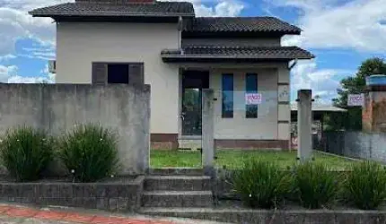 Ótima casa no Rio Maina em Criciúma SC