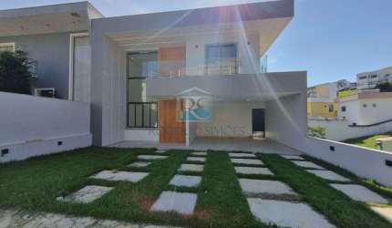 Casa em alto padrao no Vale dos Cristais, com