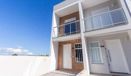Sobrado Novo e Pronto para morar no Bairro Universitário