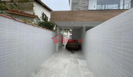 Sobreposta terrea fundos, 3 dormitorios suite, Marapé, Santos, 2 vagas