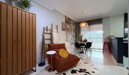 Casa para Venda em Londrina, Gleba Palhano, 3 dormitórios, 1 suíte, 3 banheiros, 2 vagas