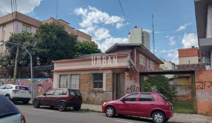 Terreno à venda no São Pelegrino, Caxias do Sul  por R$ 1.600.000
