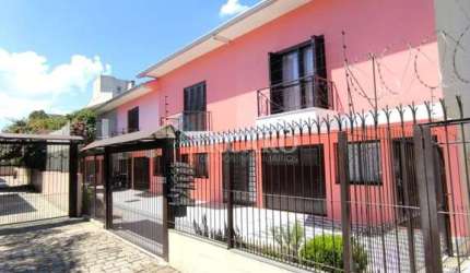 Casa com 2 quartos à venda na Rua Matilde Ap. Bertuol, 21, Jardim América, Caxias do Sul, 81 m2 por R$ 265.000