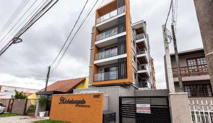 Apartamento Garden para alugar no Capão da Imbuia – 2 Quartos, 2 Banheiros e 1 Vaga Coberta