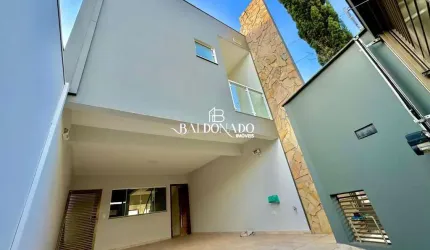 CASA EM EXTREMA MG À VENDA SOBRADO 185M² 3 QUARTOS, BANHEIRA