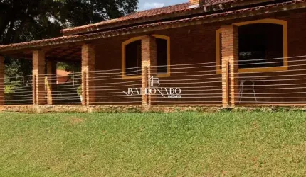 CHÁCARA EM EXTREMA MG À VENDA 8000M² PISCINA EDICULA LAREIRA