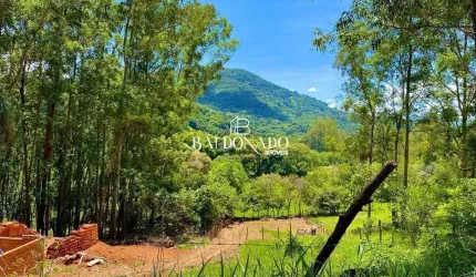 Terreno em Extrema MG à venda 750m² - Próximo a cachoeira