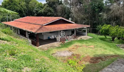 Chácara em Toledo MG à Venda 6.000m ESCRITURA 3 km do centro