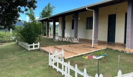 Chácara em Extrema MG à venda 4 DORM. pomar Vista panorâmica
