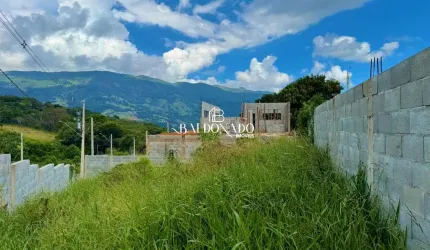 Terreno em Extrema MG à venda 200m² 2 KM DA CIDADE PARCELADO