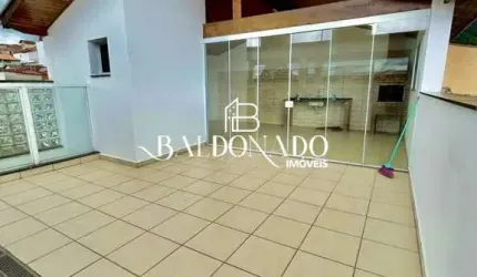 Casa para alugar no Centro de Extrema MG com 3 QUARTOS TERRAÇO