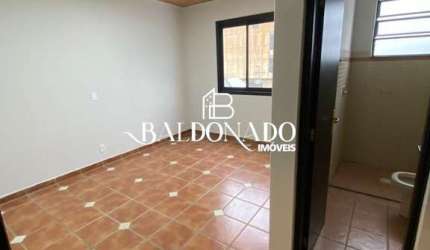 Sala Comercial no Centro de Extrema MG 23m² com banheiro