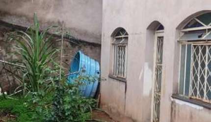 Casa com 4 quartos à venda no Joaquim Murtinho, Congonhas , 180 m2 por R$ 260.000