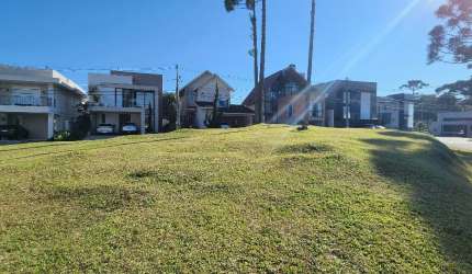 Terreno de 500m² exclusivos em condomínio
