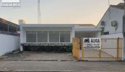 Casa(locação)  Residencial e Comercial - Centro- Salto/SP