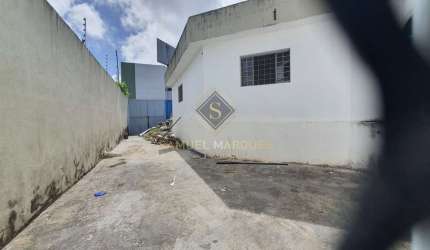 Alugo ou Vendo casa comercial em Prado  -  Recife