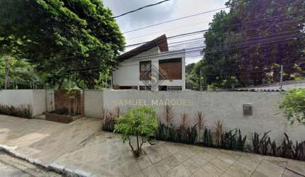 Casa à Venda em Apipucos – Recife/PE | 5 Quartos, 3 Suítes