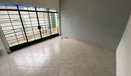Prédio com 20 salas para alugar na Estoril, 1240, São Francisco, Belo Horizonte por R$ 16.900