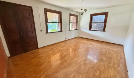 Casa com 3 quartos para alugar na Rua Artur Itabirano, 501, São José, Belo Horizonte por R$ 3.800