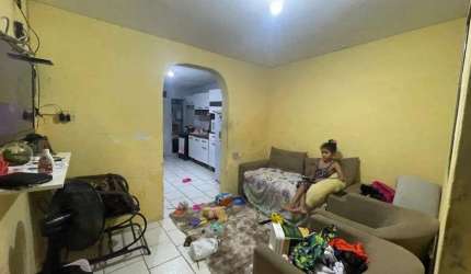 2 CASAS NO BARRO