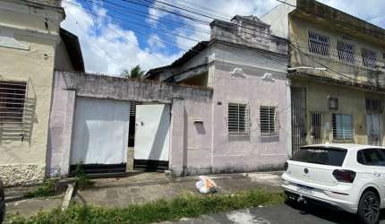 Casa no bairro da Estância