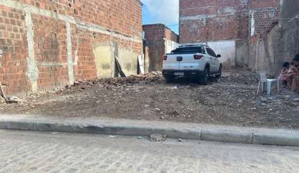 TERRENO EM AFOGADOS