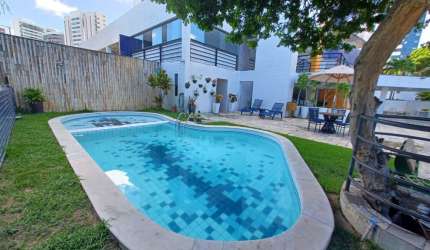 APARTAMENTO NO ESPINHEIRO COM MOVEIS EMBUTIDOS
