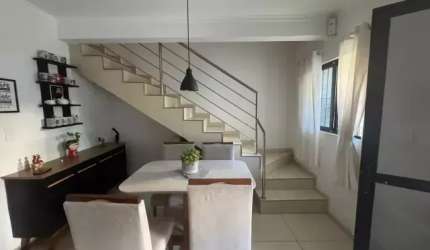 CASA DUPLEX EM CONDOMINIO NO CORDEIRO
