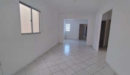 CASA + ESCRITORIO 1° ANDAR NO JIQUIA REFORMADA
