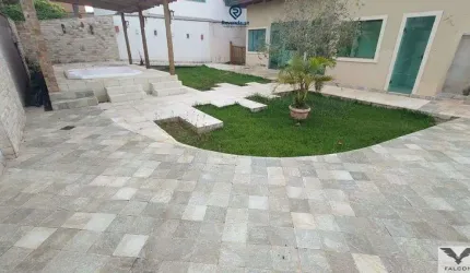 Sobrado no Portal do Sol II