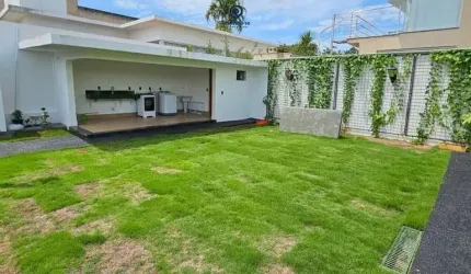 Casa Térrea Nova no Portal do Sol II - Conforto, Estilo e Modernidade!