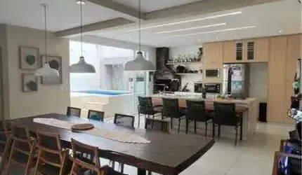 Casa à venda no bairro Setor Castelo Branco em Goiânia/GO