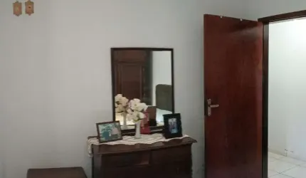 Linda Casa no Bairro de Ocian com Área Útil 185  terreno de 10 x 27