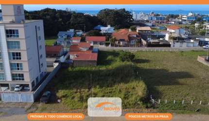 Terreno à venda na rua aldo pitigliani, 100, Village, Imbituba por R$ 750.000